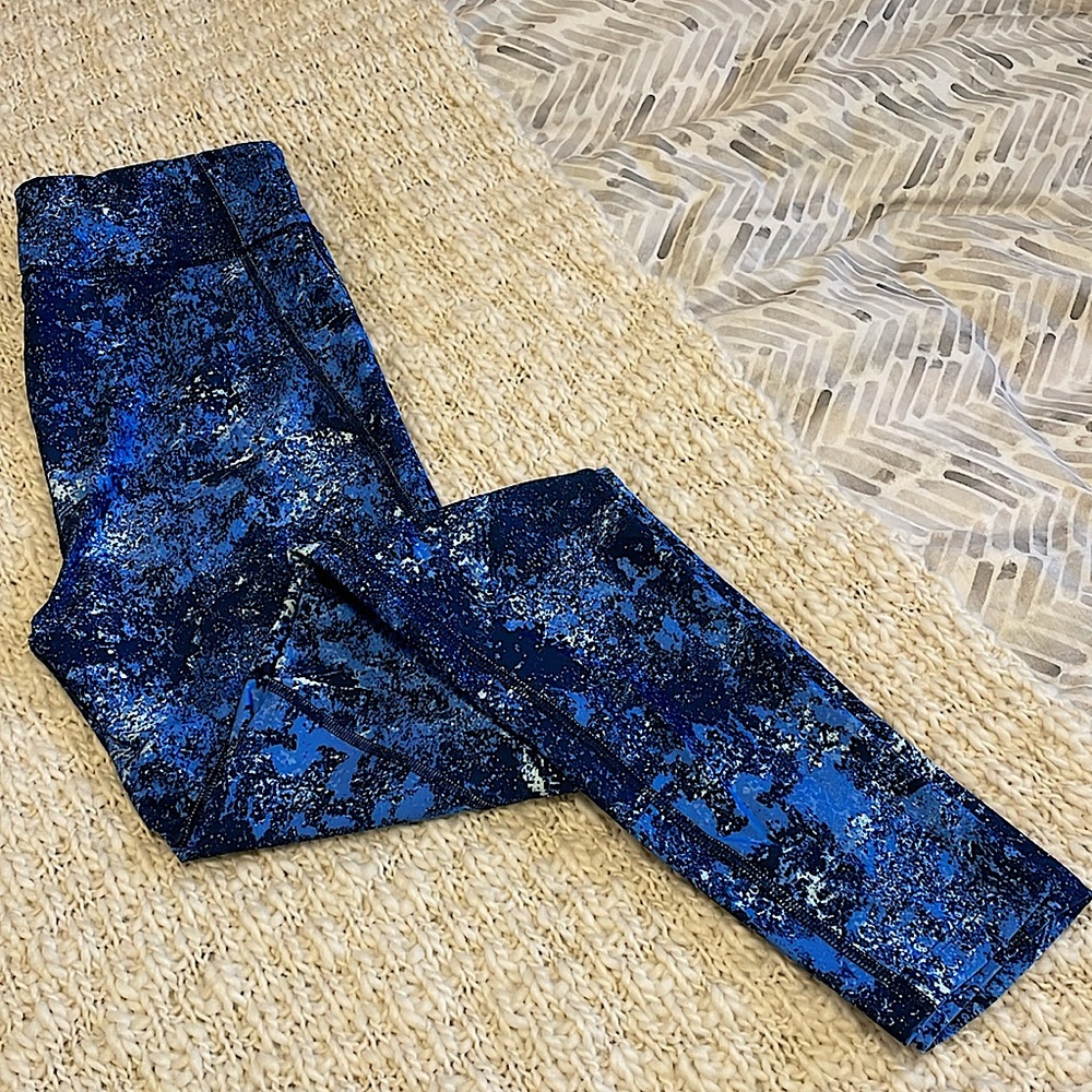 Under Armour 💪🏻 Women’s Blue Leggings - Medium - Compression + HeatGear